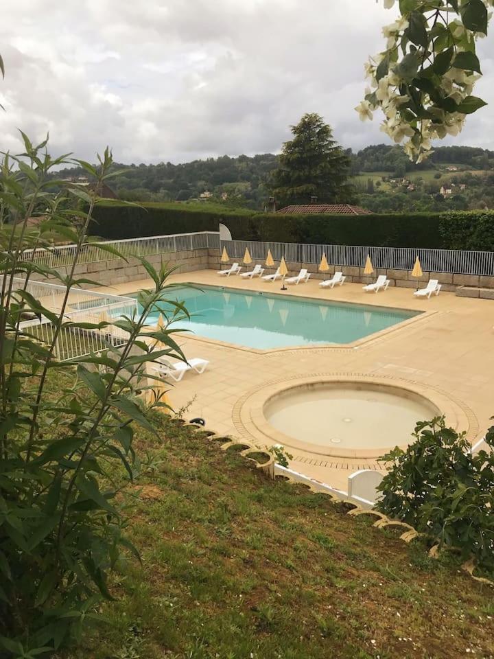 Le N4 Des Hauts De Sarlat, Clim Piscine Parking Exterior photo