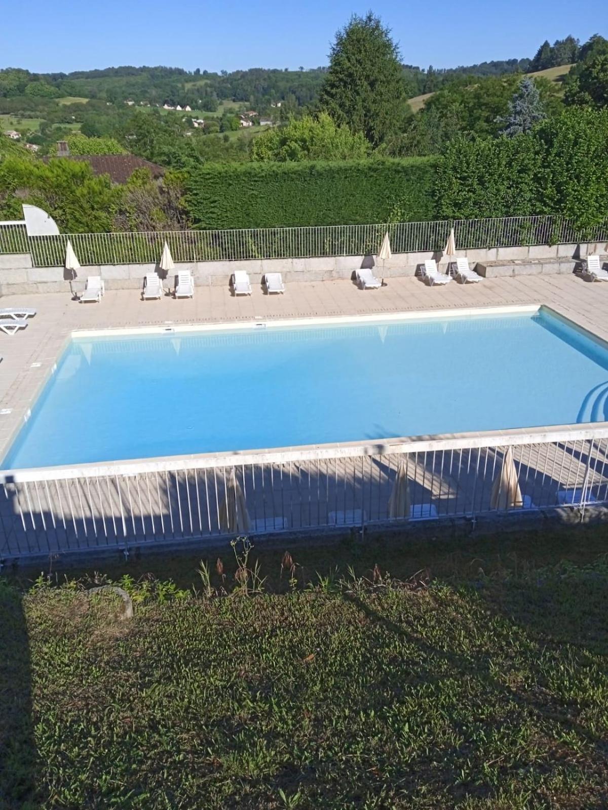 Le N4 Des Hauts De Sarlat, Clim Piscine Parking Exterior photo